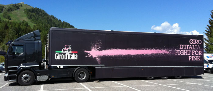 truck utilizzato per il giro d'italia e tour promozionali